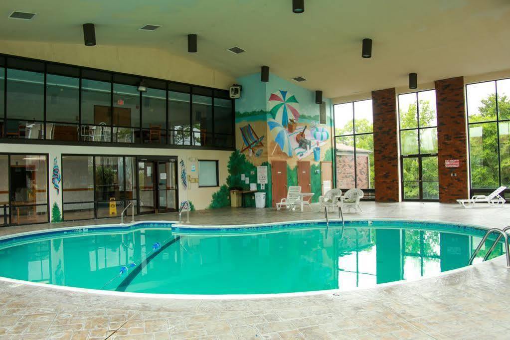 The Metropolitan Hotel Branson Exterior photo