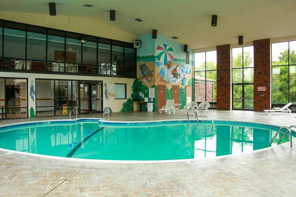The Metropolitan Hotel Branson Exterior photo